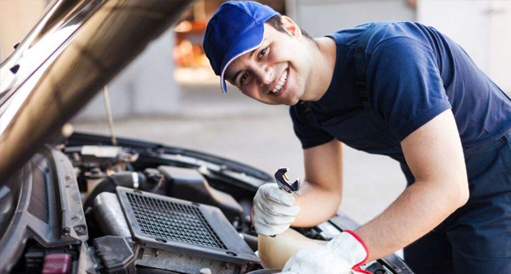 Професійне обслуговування автомобілів Renault: чому це важливо 2 Професійне обслуговування автомобілів Renault: чому це важливо 1