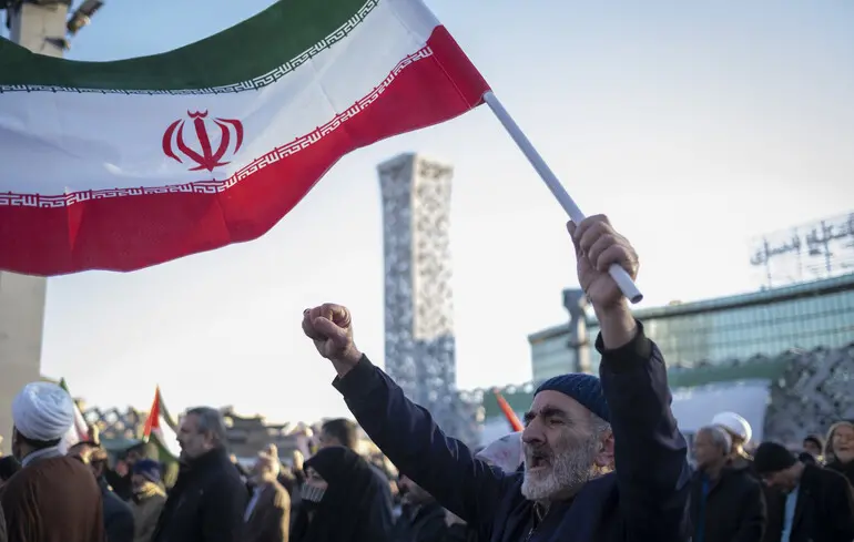 Протести в Ірані - економічна криза вивела людей на вулиці 1