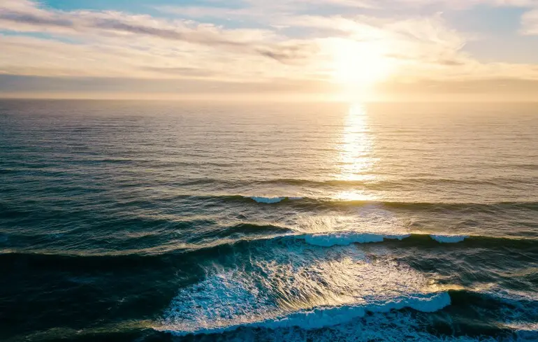 Рекордна температура океану - причина погіршення погодних умов та посилення кліматичних катастроф - новини світу 1