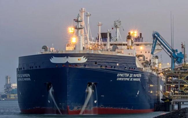 Росія задіяла в Арктиці танкер Christophe De Margerie - він дозволяє возити СПГ 1