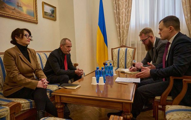 Скандал із Червоним Хрестом - МЗС різко відреагувало на заяви про Україну 1