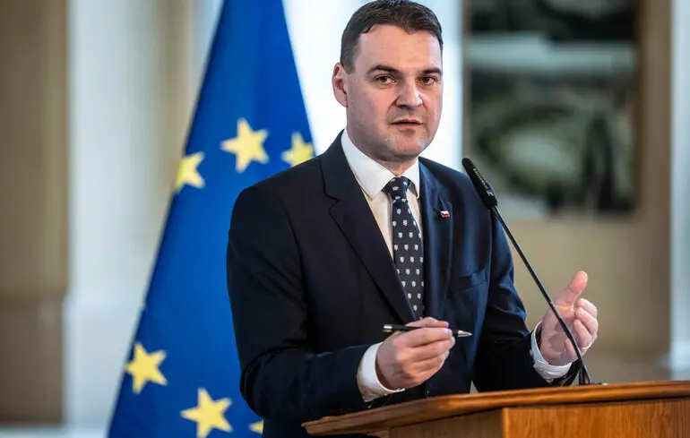 Снарядна ініціатива - Чехія продовжить допомогу Україні 1