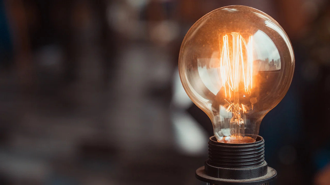 Станом на вечір 17 січня у Києві без світла лишаються 100 багатоповерхівок 1