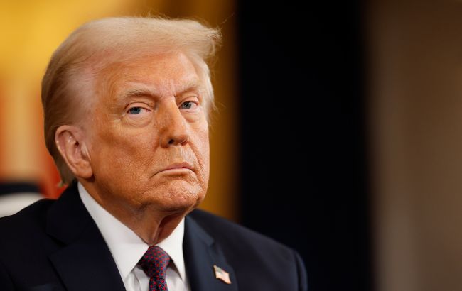 Трамп привітав падіння долара США до чотирирічного мінімуму 1