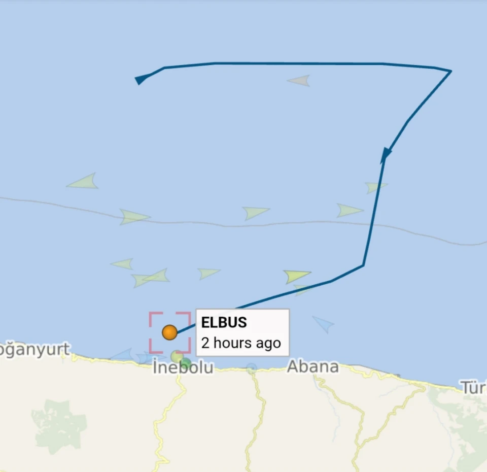 У Чорному морі біля Туреччини дрон атакував танкер, що прямував до РФ 2