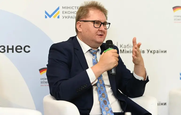 У Києві презентували план відбудови на 800 млрд доларів 1