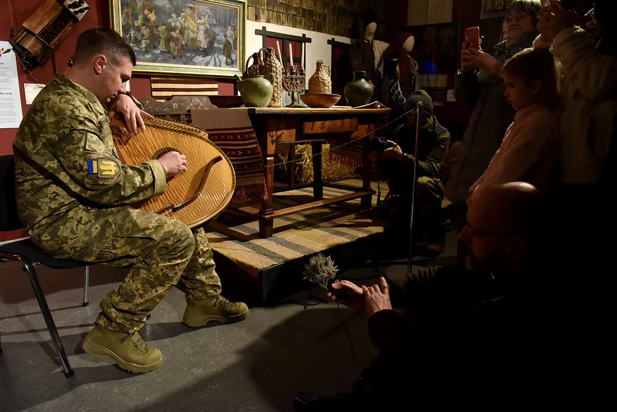 У Музеї історії Києва відбулася театралізована імпреза про світовий тріумф Щедрика 9