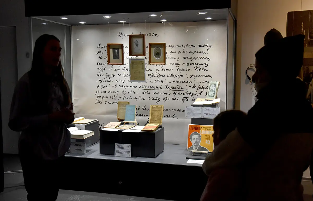 У Музеї історії Києва відбулася театралізована імпреза про світовий тріумф Щедрика 8