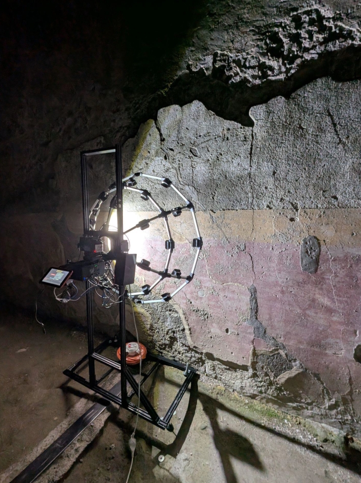 У Помпеях знайшли нові написи часів Римської імперії - технології допомогли побачити невидиме - фото 20