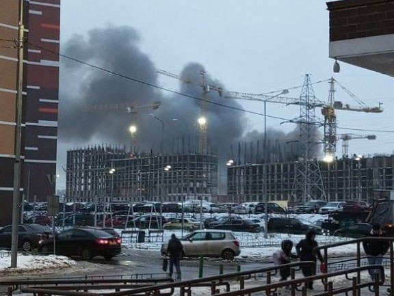 У російському Єльці спалахнула пожежа на заводі "Енергія" 1