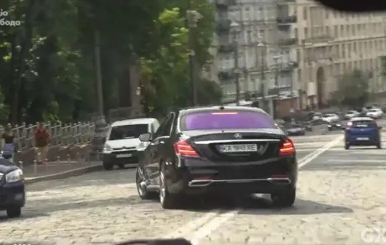 У водія Єрмака провели обшуки - джерела ZN.UA 1