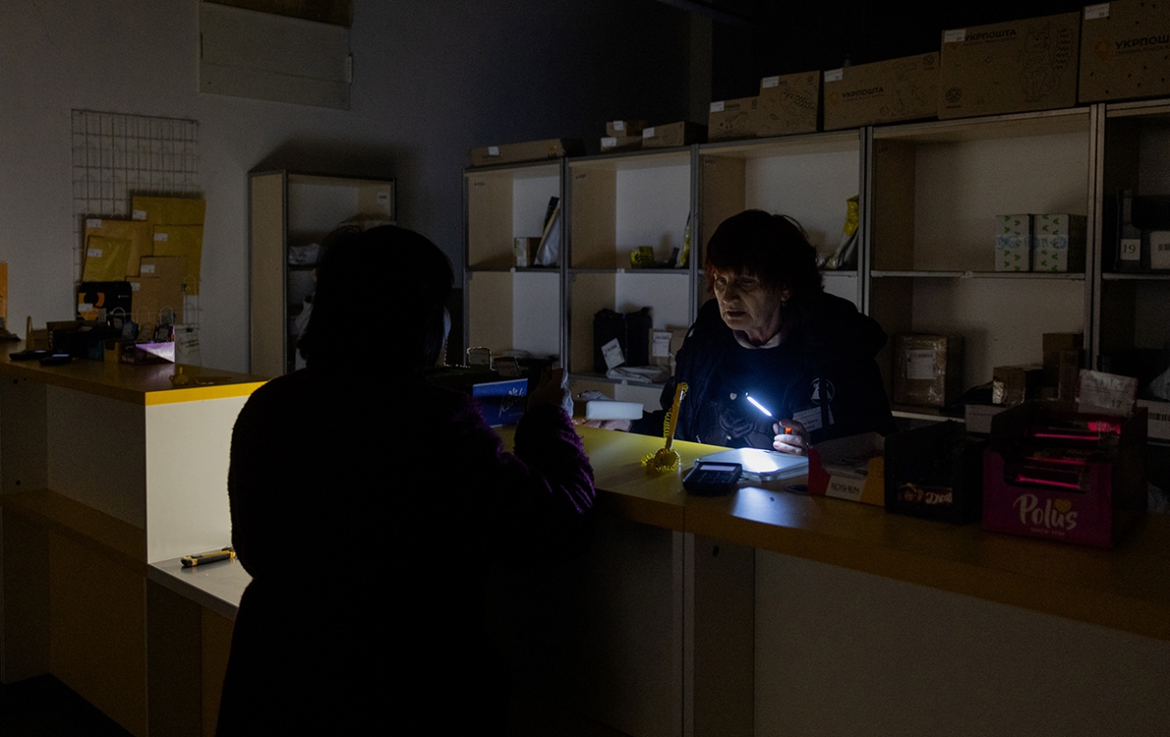 Відключення світла в Україні та Києві - як бізнес виживає на генераторах 10