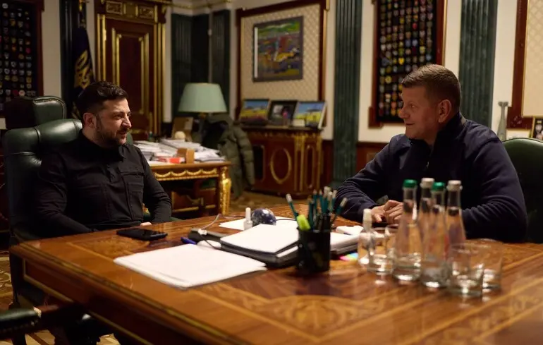 Зеленський провів зустрічі із Залужним та Стерненком 1