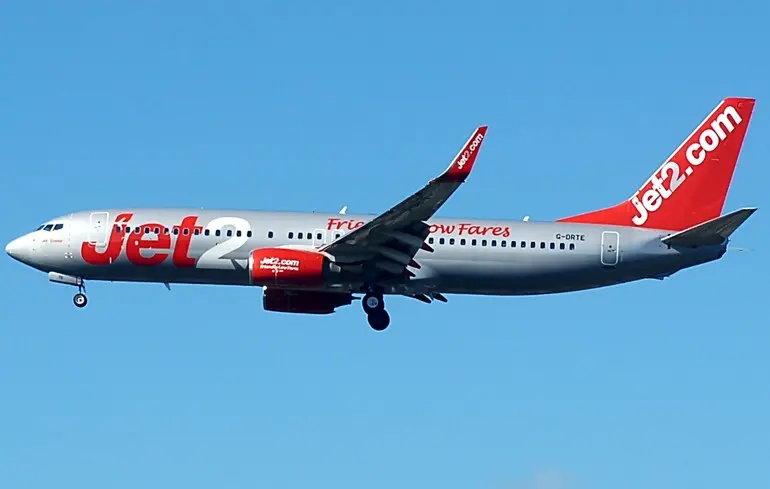 Бійка у повітрі - на борту літака побилися пасажири 1