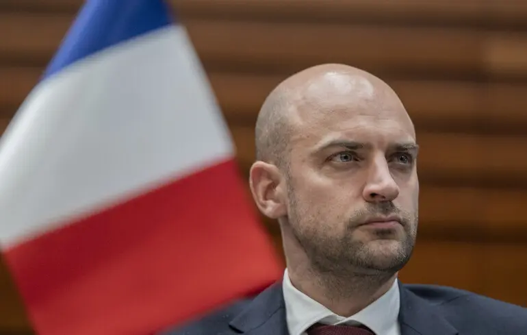 Допомога Україні - Барро заявив, що вона вся сьогодні надходить з Європи 1