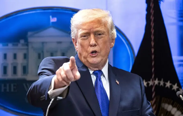 Гренландія відмовилася від пропозиції Трампа – прем'єр-міністр відхилив ідею про шпитальний корабель. 1