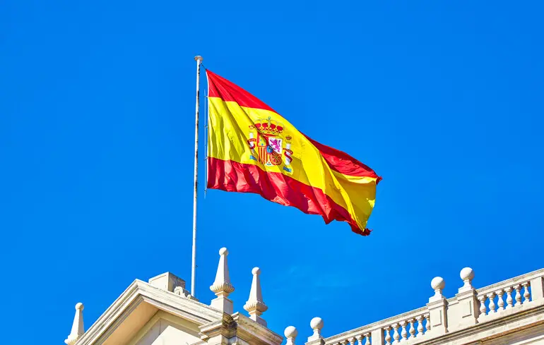 Іспанія проводить розслідування щодо X, Meta та TikTok – уряд здійснює перевірку платформ у зв'язку з матеріалами, що містять інформацію про насильство над дітьми, створеними за допомогою штучного інтелекту. 1