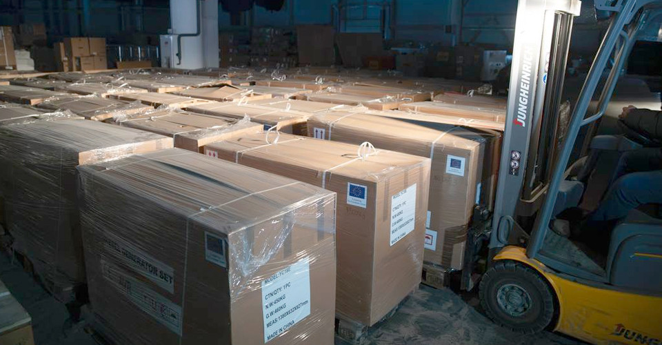 Київ отримав від Європейського Союзу першу партію з 177 генераторів. 1