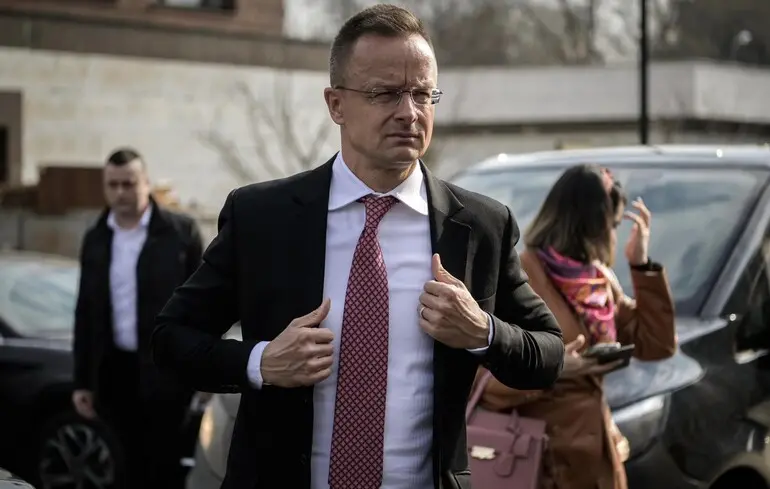 Нафтопровід Adria - Угорщина апелює до норм ЄС проти Хорватії - новини світу 1