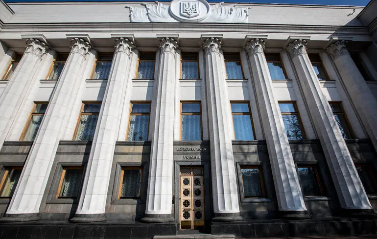 Народні депутати не отримали отруєння в їдальні, а захворіли на норовірус. 1