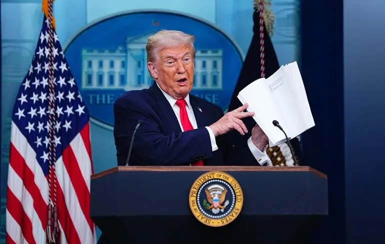 Олег Шамшур поділився інформацією про нову стратегію домінування Дональда Трампа та роз'яснив ризики, пов'язані з новим світовим порядком. 1