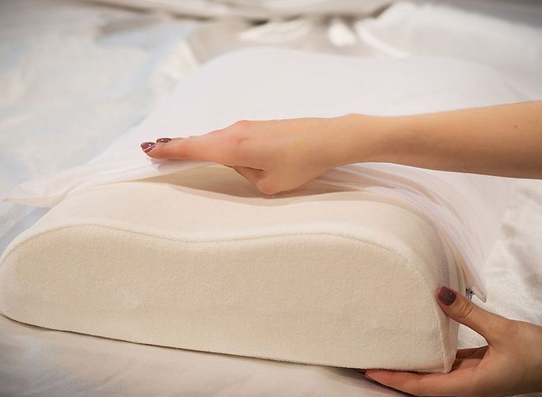 Ортопедичні подушки для здорового сну: як правильно обрати підтримку для шиї 3