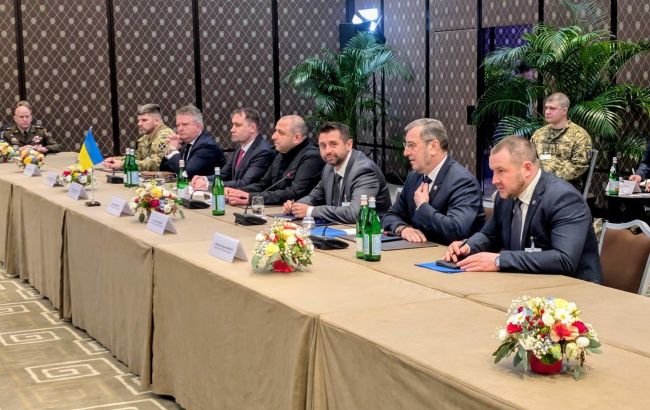 Переговори України, США та Росії у Женеві 18 лютого завершилися 1