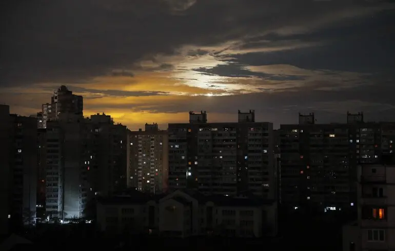 Росія атакувала енергообʼєкти України - без світла споживачі у кількох областях 1