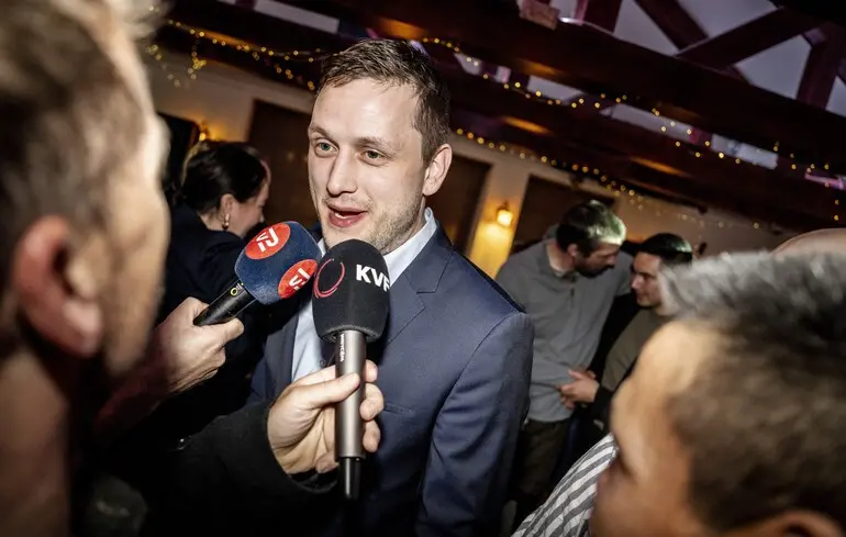 Трамп хоче отримати Гренландію - чи буде він атакувати острів 1