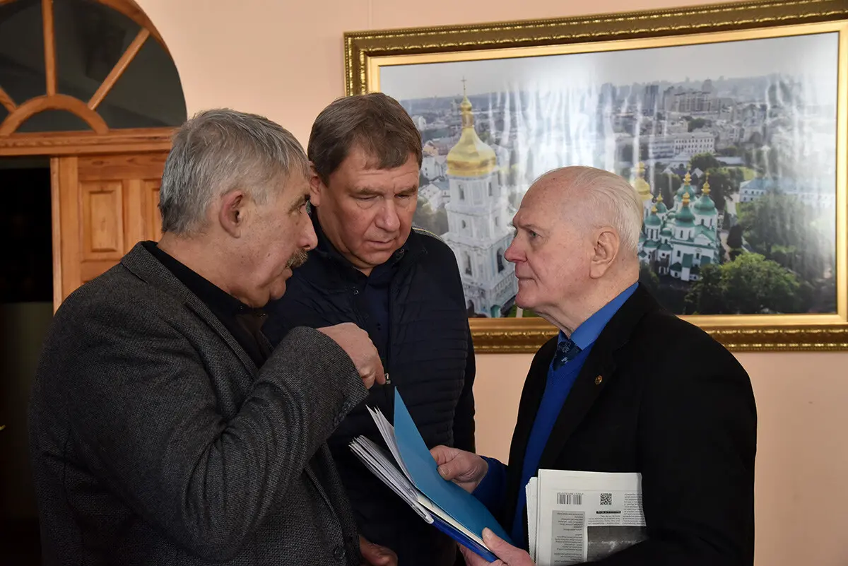 У Михайлівському соборі представили нову книгу Бориса Пономаренка про ціну української свободи 8