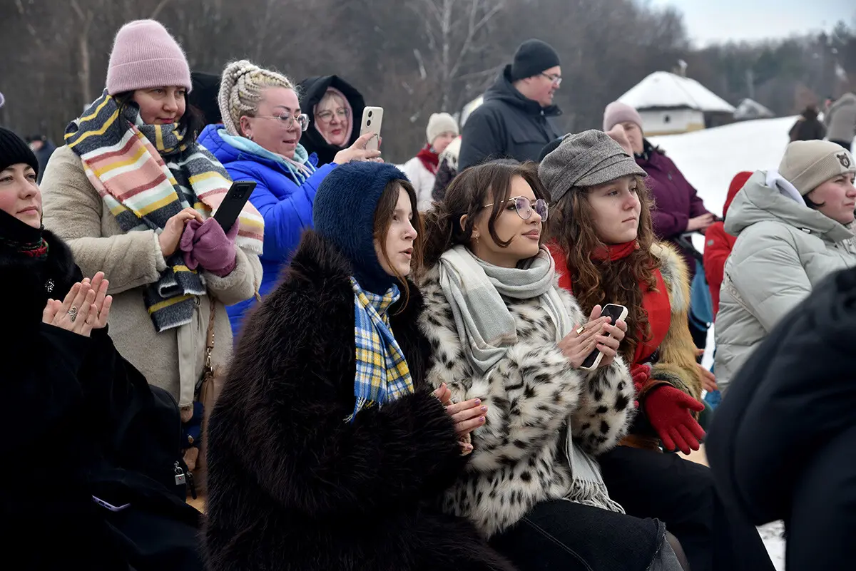 У столичному музеї просто неба пройшли календарно-обрядові гуляння - фото 9