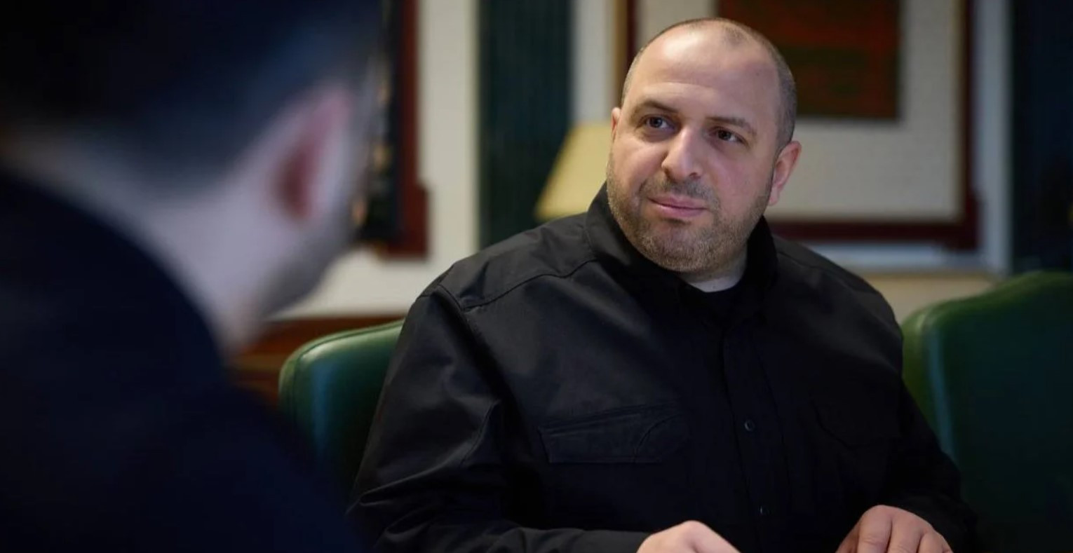 У Женеві 26 лютого стартували переговори між Україною та США. 1