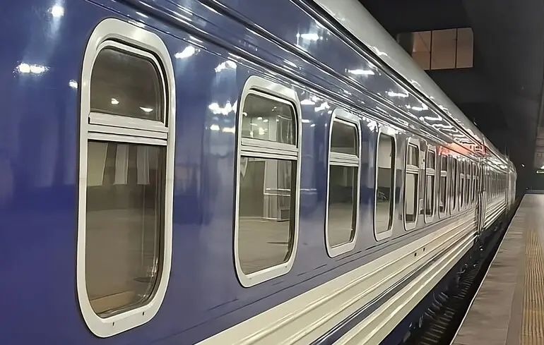 Укрзалізниця попередила пасажирів про затримку поїздів 1