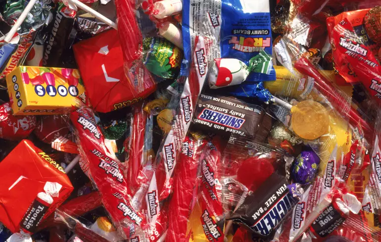 Ультраоброблені харчові продукти необхідно регулювати так само, як і тютюнові вироби - дослідження вказує на зв'язок між УПФ та залежністю. 1