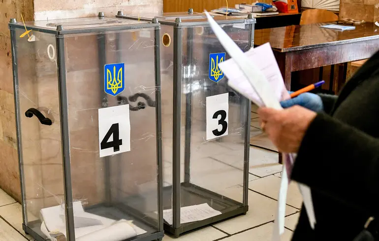 В Офісі Президента України прокоментували, чи піднімала Російська Федерація питання виборів під час переговорів. 1