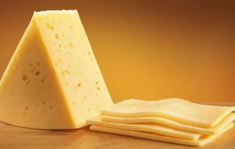 В Польщі незадоволені риторикою в Україні щодо імпорту сирів 1