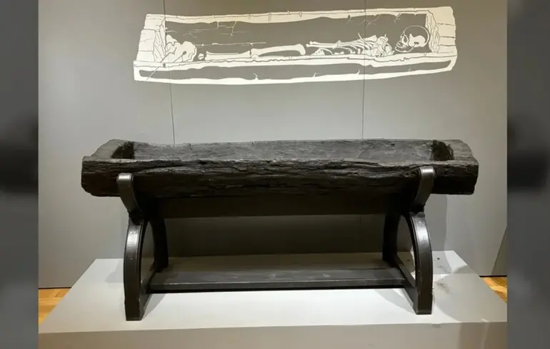 Вчені розкрили деталі щодо таємниці принцеси з Польщі, труну якої виявили століття тому, зазначивши дату її смерті. 1