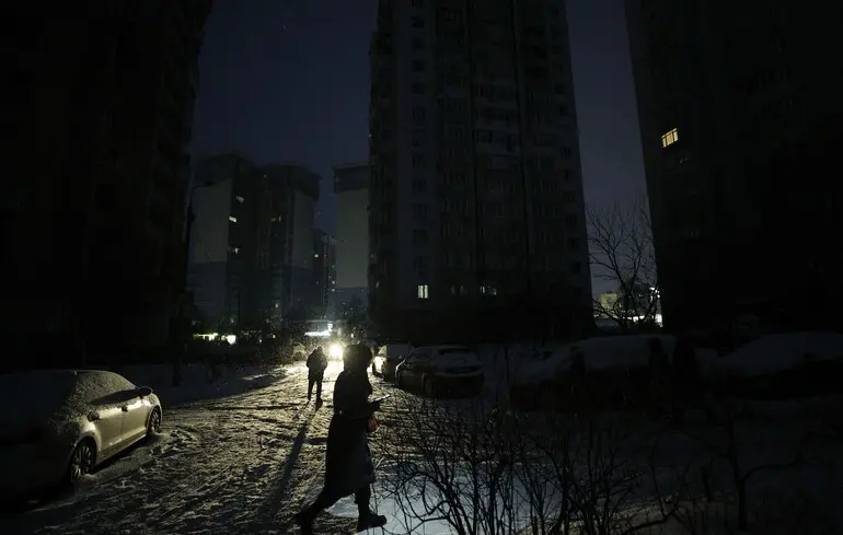 Влада мала чесно говорити про найгірші сценарії наслідків масованих атак РФ на Київ - новини України 1