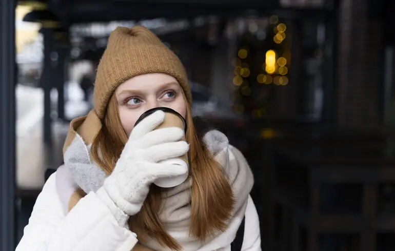 Вплив кави на здоров'я - кофеїн здатен зменшити ймовірність виникнення деменції. 1