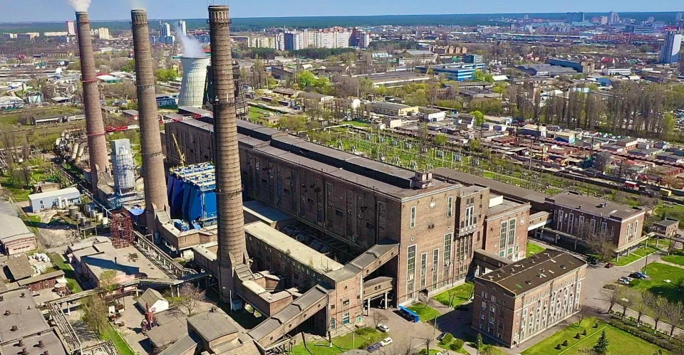 За чий кошт мають відновлювати знищені приватні ТЕС та ТЕЦ Якими фінансовими ресурсами має здійснюватися відновлення зруйнованих приватних теплових електростанцій та теплових електричних центрів? 2