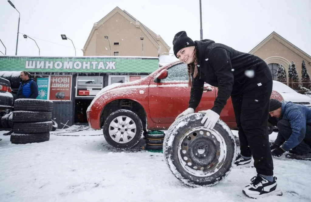 Зимові шини 175/70 R13: як вибрати та впевнено їздити у відлигу 1