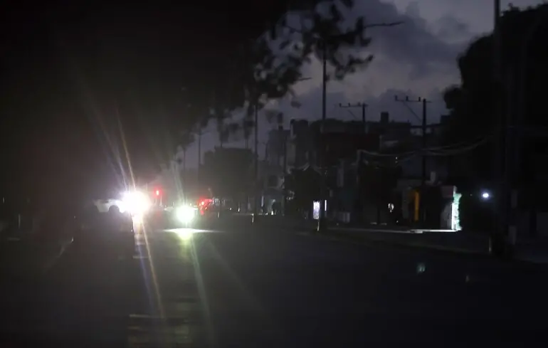 Боекаут на Кубі - мільйони людей залишилися без світла 1