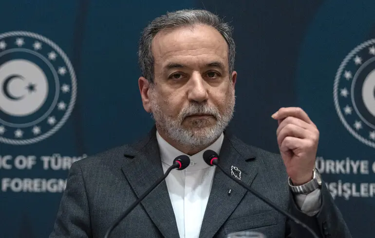 Британія дозволила США використовувати свої військові бази - як відреагували в Ірані 1