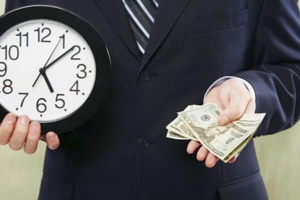 Чому позичальникам важливо дивитися не лише на суму, а й на термін кредиту 1