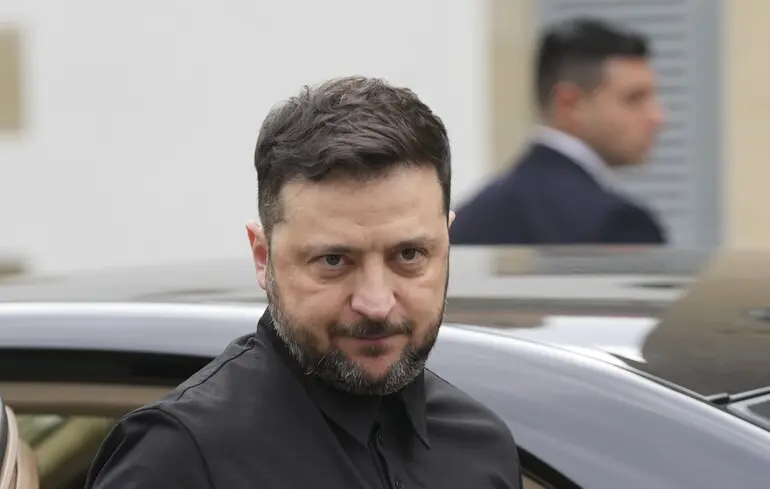 Ціни на пальне зростають - Зеленський обіцяє всім допомогу - що відомо - Новини України 1