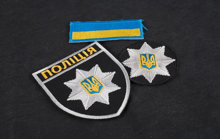 Для подолання корупції в Національній поліції необхідно вжити ряд заходів, про що зазначила депутатка Радіна. Вона акцентувала увагу на важливості реформування системи, підвищення прозорості роботи правоохоронних органів та впровадження ефективних механізмів контролю. Також депутатка підкреслила необхідність зміни підходів до підбору кадрів та забезпечення їхньої відповідальності за вчинені правопорушення. 1