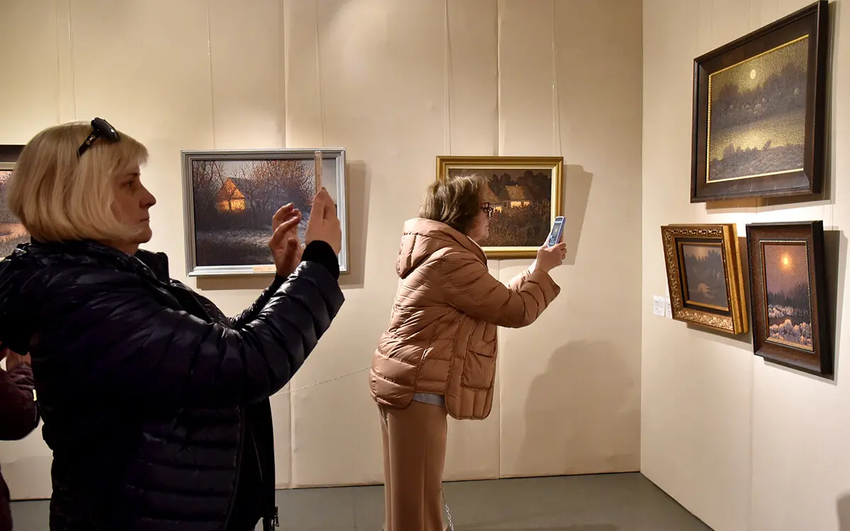 Друкований каталог робіт художника Івана Марчука презентували у Києві 5