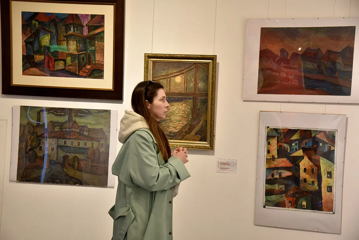 Друкований каталог робіт художника Івана Марчука презентували у Києві 3