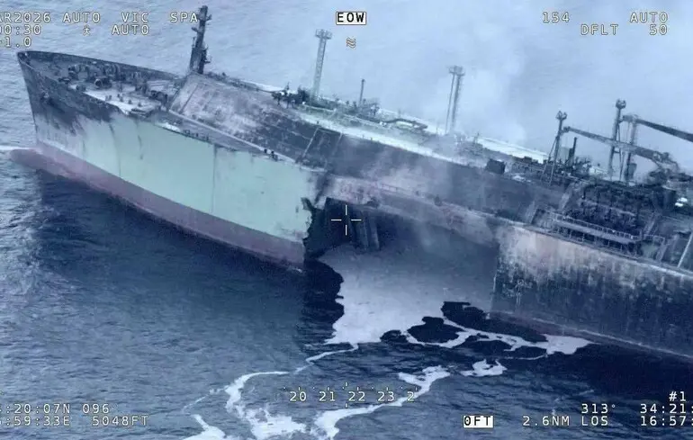 Газовий танкер РФ атакували у Середземному морі – Стерненко показав фото ушкоджень 1