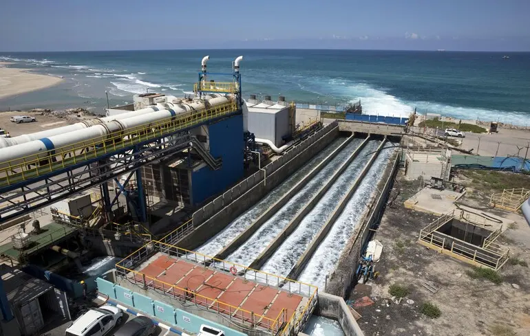 Іран вдарив по об’єкту з опріснення води в Кувейті 1